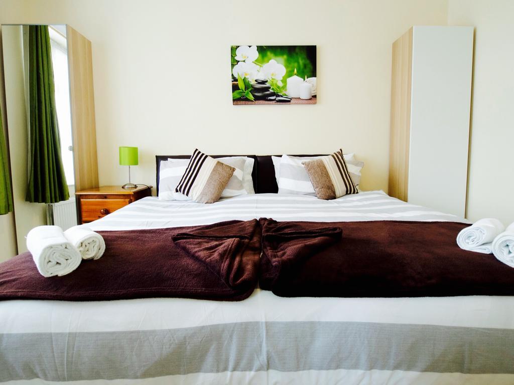 Gable Lodge London B&B 엔필드 외부 사진